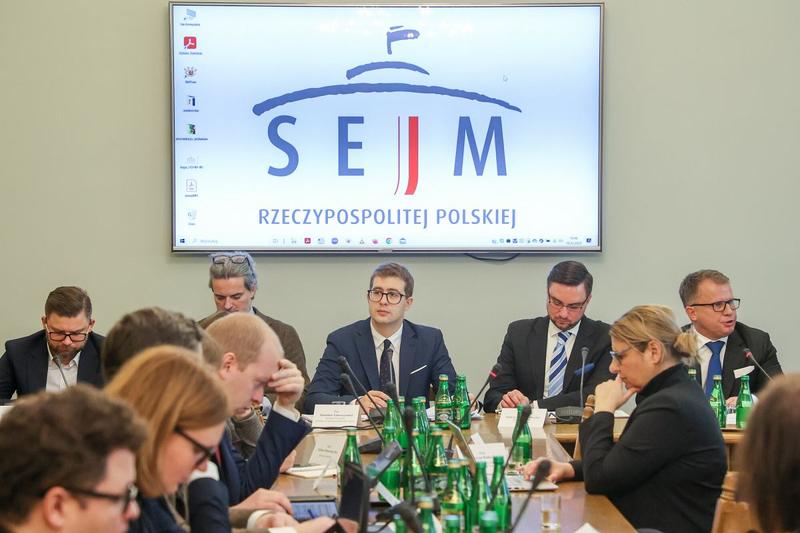 Różnice płac w sektorze eventowym i sportowym