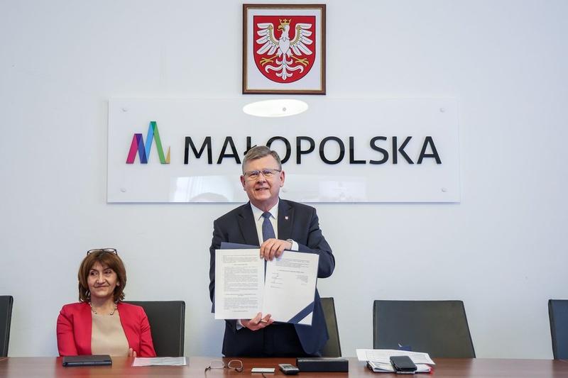 Prosty przewodnik: jak zrobić przelew do Ukrainy bez komplikacji