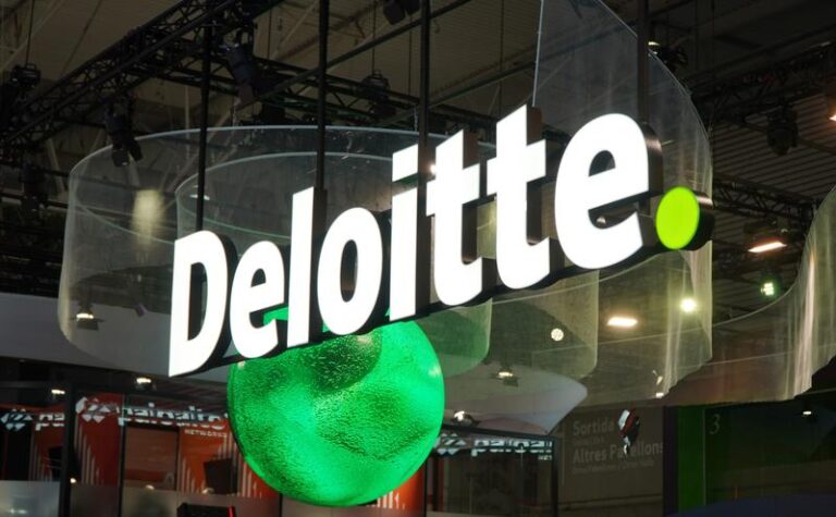 Jakie są wynagrodzenia pracowników w Deloitte? Sprawdź, ile naprawdę można zarobić!
