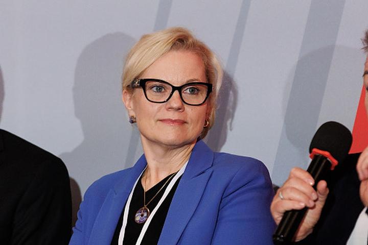 Wynagrodzenie dyrektora szkoły podstawowej