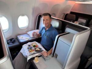 Czy warto zainwestować? Ile kosztuje lot biznes klasą do Dubaju?